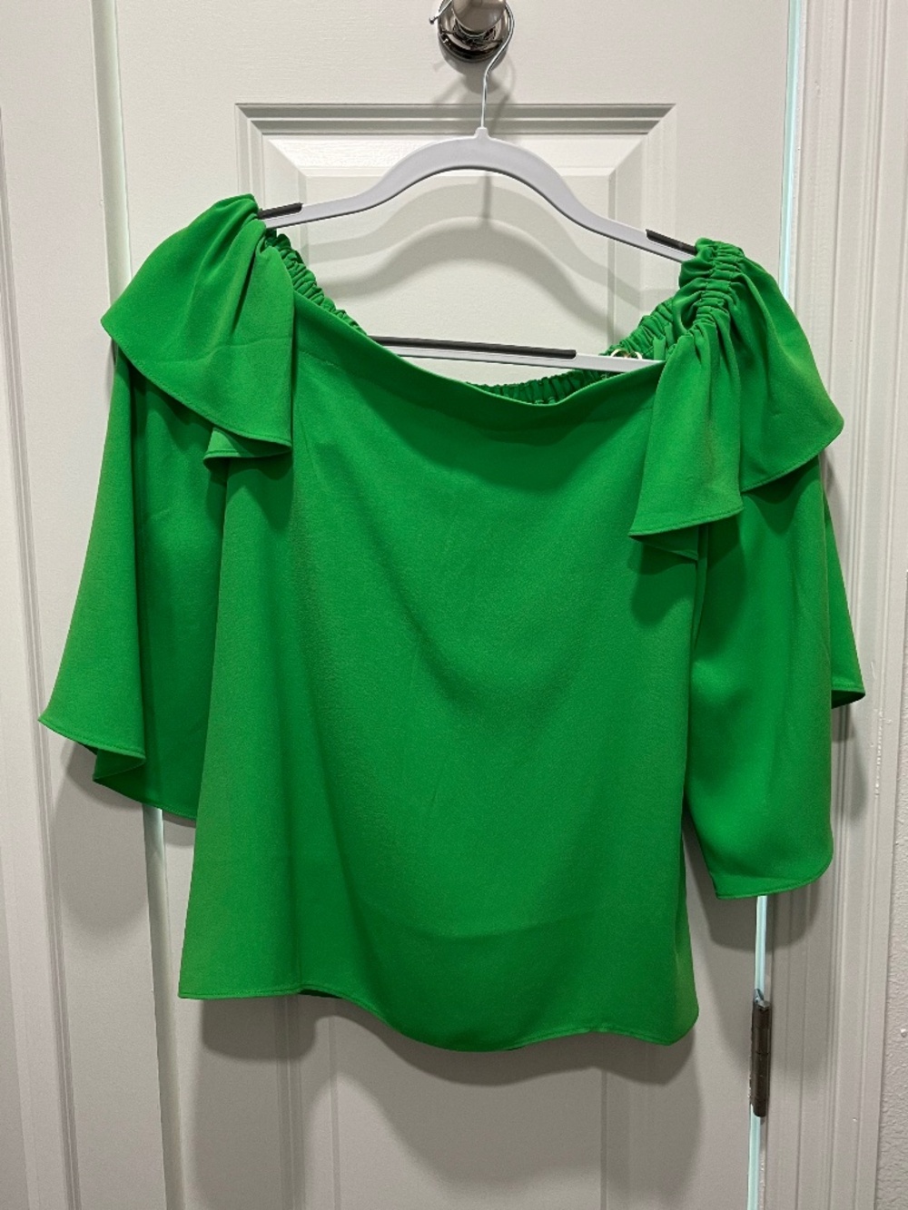 Trina Turk Green Off Shoulder Blouse | Ruffle Neckline Top XS | Resort Chic
